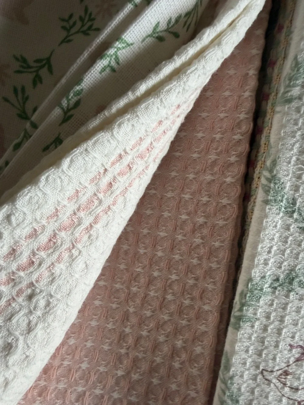 Shabby Chic Kitchen Towels Easter Bunny Chick 🐥 Goose 🪿 NEW!